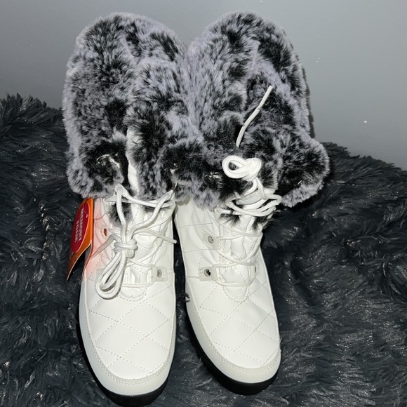 Arctic Shield white winter boots women’s size 9 - Picture 5 of 6